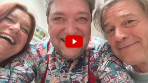 Tips om te doen deze zomer: Kijk de banger van Mike Boddé & de Krotenkokers